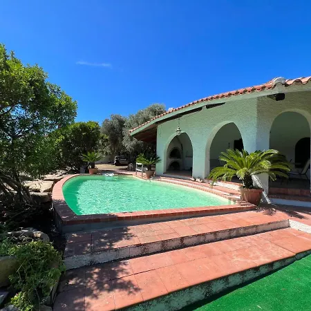 Casale Al Mare - Villa With Swimming Pool 150 Meters From The Beach Porto Columbu - Perd'E Sali Exterior photo