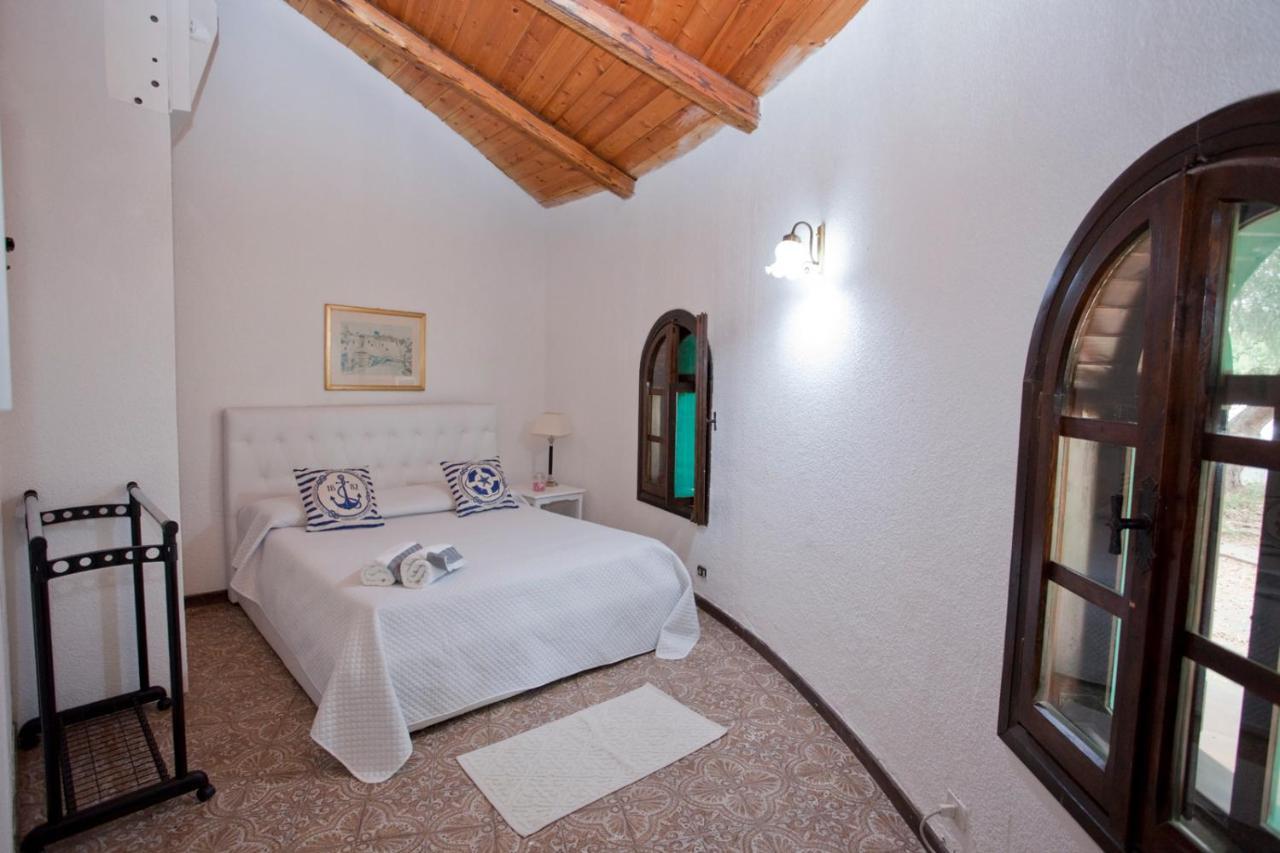Casale Al Mare - With Swimming Pool 150 Meters From The * Porto Columbu - Perd'E Sali